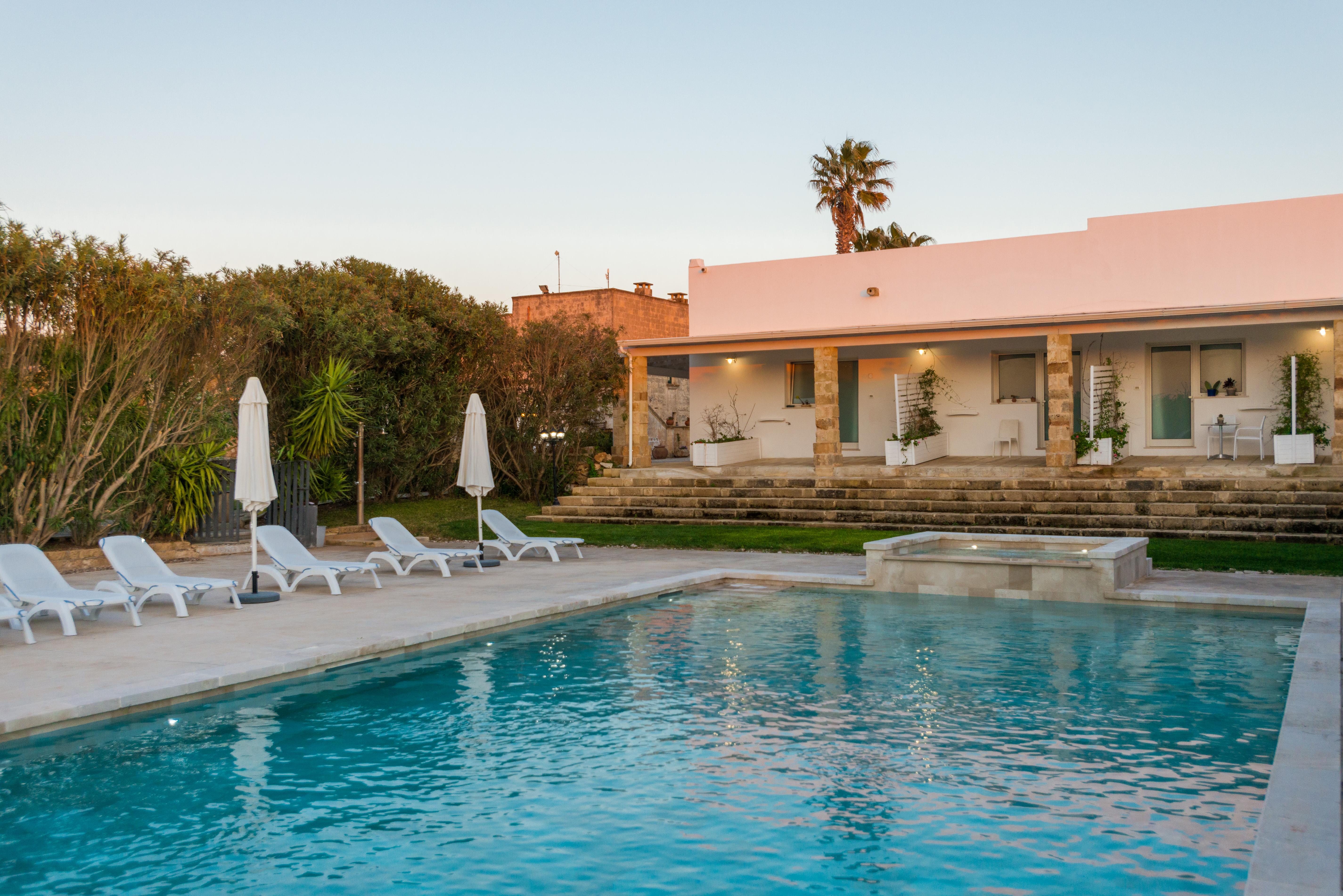 Relais Masseria Casina Dei Cari Hotel 4*