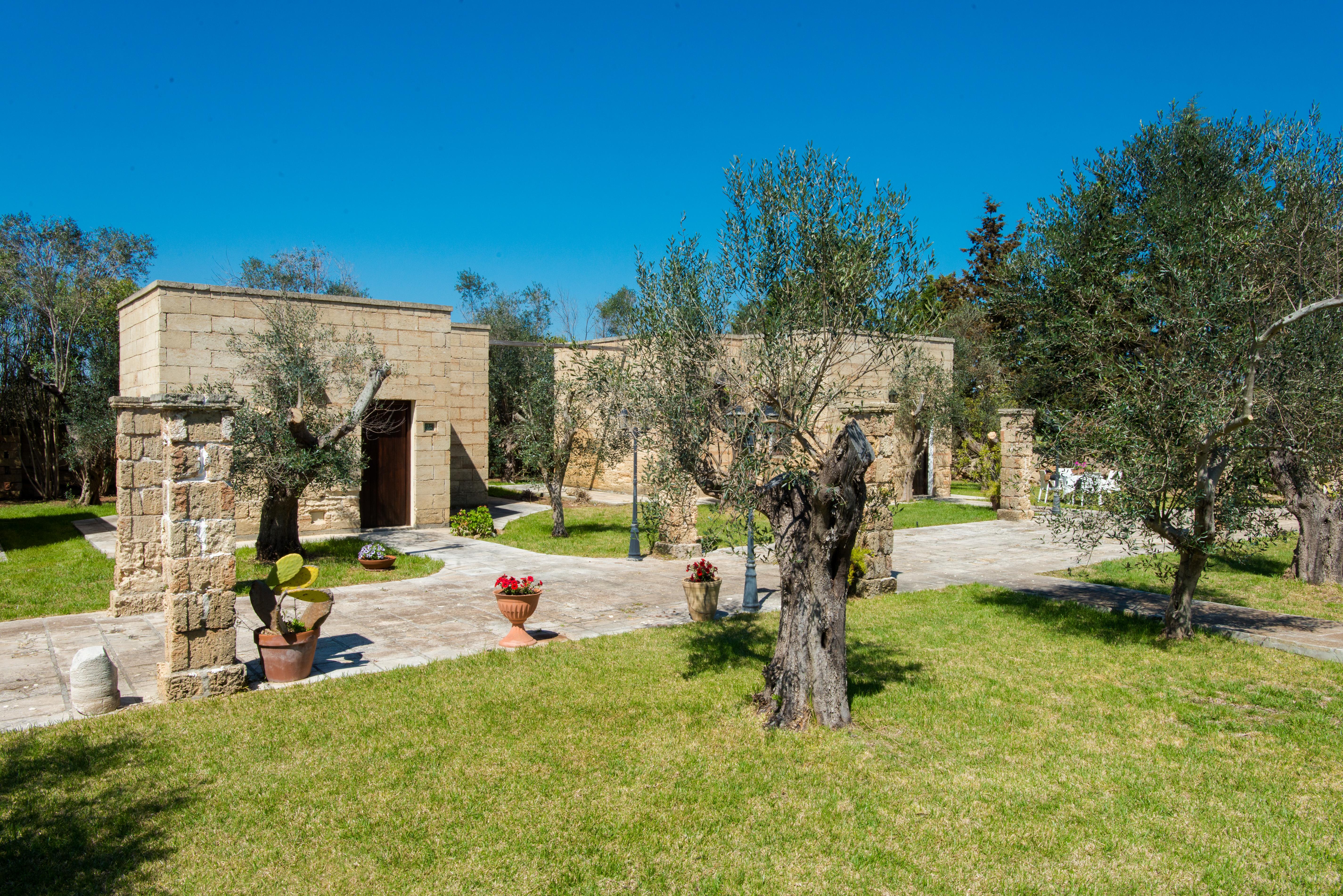 Relais Masseria Casina Dei Cari Hotel