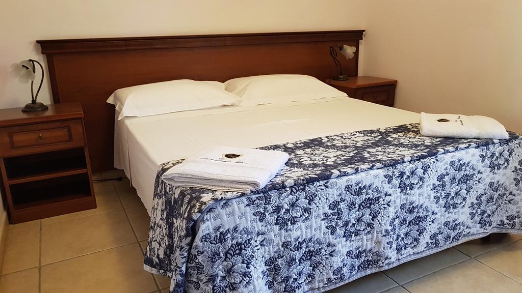 Hotel Relais Masseria Casina Dei Cari 4*
